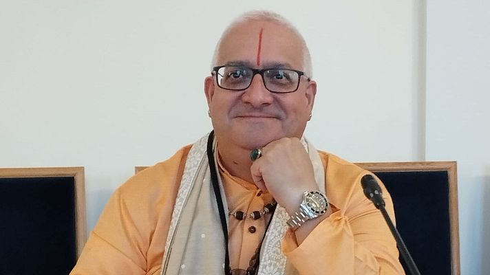 Juan Carlos Ramchandiani - Desde esta orilla | Escuchar