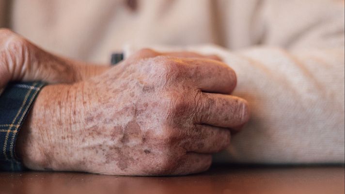 Los procesos biológicos del envejecimiento, a debate - A golpe de bit | Escuchar