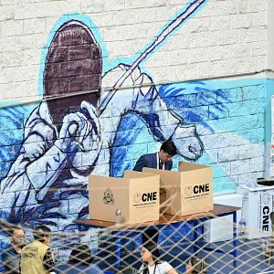 Hora América - Elecciones de Honduras marcadas por la polarización - Hora América | Escuchar