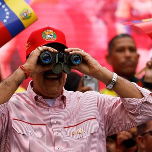 Cinco continentes - Cinco Continentes - Venezuela se sume en la incertidumbre ante una posible acción militar de EEUU - Escuchar ahora
