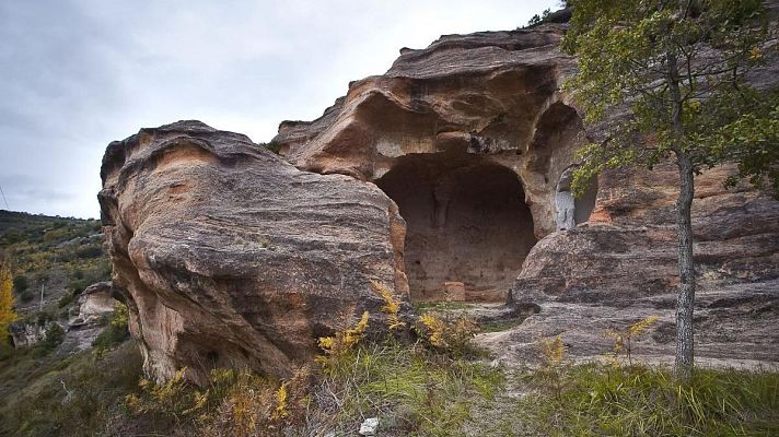 Capadocia burgalesa, ruta por cuevas, arroyos y barrancos - En clave Turismo | Escuchar