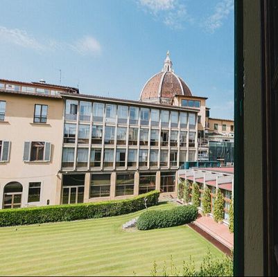 España, cantera y referente de talento en moda internacional - Marca Espa��a | Escuchar