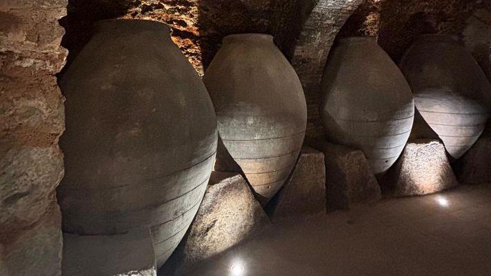 Bodegas subterráneas de Castilla y León, patrimonio popular - En clave Turismo | Escuchar