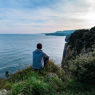 La dimensión humana del mar - Españoles en la mar | Escuchar