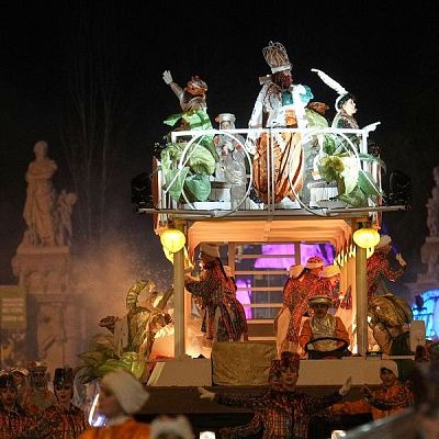 Abordamos dos temas plenamente navideños y de Año Nuevo - Emisión en ruso | Escuchar