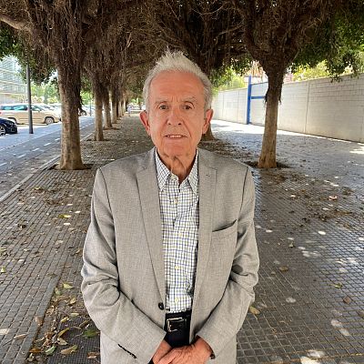 Al margen de la ley - Juan Rada: \"Se vendieron 480.000 ejemplares en una mañana\" - Escuchar ahora