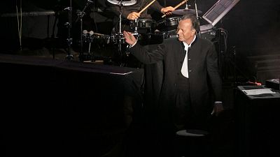 Dos extrabajadoras de las mansiones de Julio Iglesias le acusan de agresión  sexual