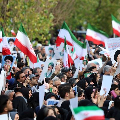 \"La sociedad iraní es una olla a presión\" - Las mañanas de RNE | Escuchar