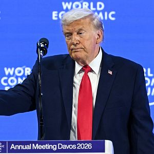 Crónica internacional - Crónica internacional -  Trump anuncia que no planea usar la fuerza para anexionarse Groenlandia y que no impondrá aranceles - Escuchar ahora