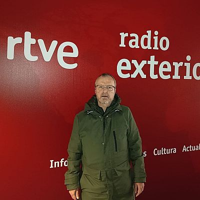 Jorge Camacho, el poeta que escribe en esperanto y español - Emisión en árabe | Escuchar