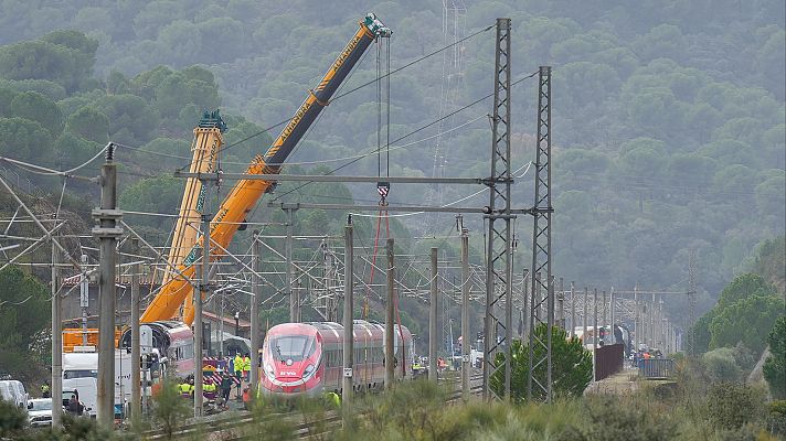 \"Algo tiene que cambiar en el sistema ferroviario\" - Las mañanas de RNE | Escuchar