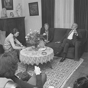 Joyas del archivo sonoro - Joyas del archivo sonoro - Carmen Conde: primera académica de la RAE, una feminista "sin pancartas" - Escuchar ahora