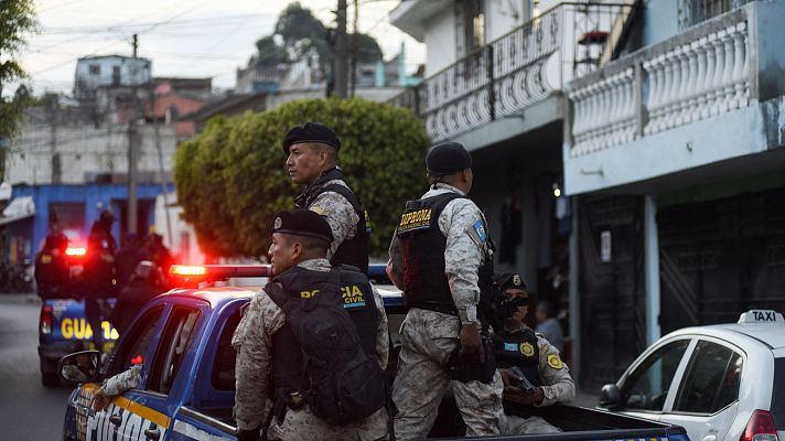 Detenciones en Guatemala por la declaración del estado de sitio - Hora América | Escuchar