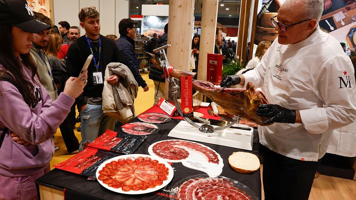 Cozinheiros refletem sobre a tradição culinária espanhola - Emissão em Português | Escuchar