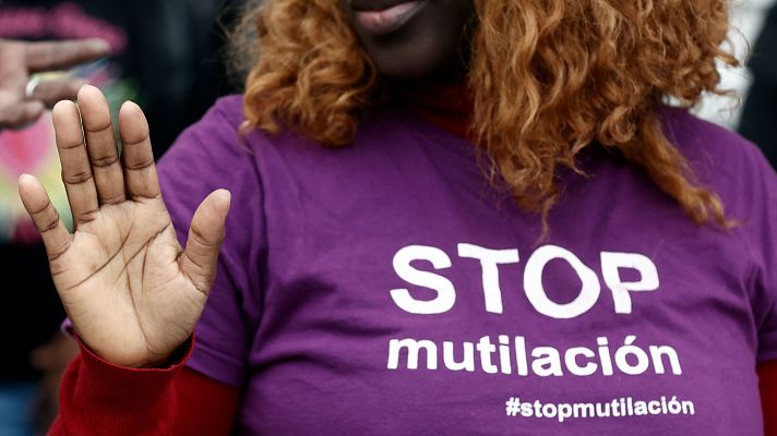La lucha por eliminar la mutilación genital femenina - Mundo solidario | Escuchar