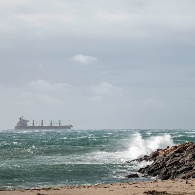 Dos meses sin faenar por las borrascas en Andalucía - Españoles en la mar | Escuchar