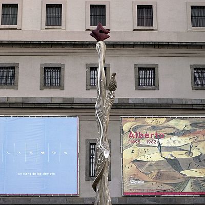 El escultor perdido - España en la historia | Escuchar