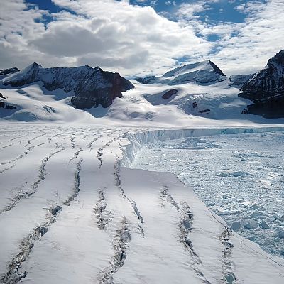 'Polar-Melt' analiza los arroyos del deshielo antártico - A golpe de bit | Escuchar