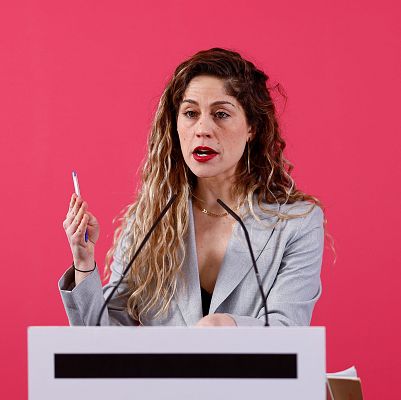 \"Arrancamos un nuevo proyecto político con vocación de gobierno\" - Mediodía en RNE | Escuchar