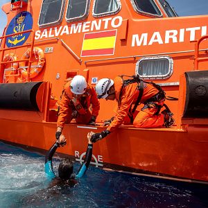 Españoles en la mar - Salvamento Marítimo en cifras: miles de vidas rescatadas - Españoles en la mar | Escuchar