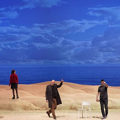 El Real estrena 'Enemigo del pueblo', ópera en español - Cultura con Ñ | Escuchar