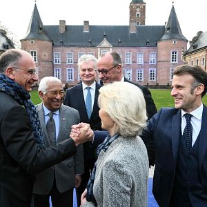 Cinco continentes - Cinco Continentes - Europa buscar ser más competitiva - Escuchar ahora