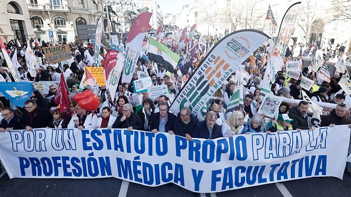 Huelga de médicos: \"Esperamos que la ministra recapacite\" - Las mañanas de RNE | Escuchar