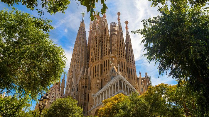 Así fue entrar gratis a la Sagrada Familia - El despertador de RNE | Escuchar