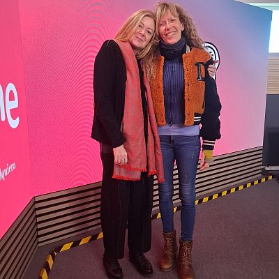 No es un día cualquiera - Entrevista a Carmen Conesa | Escuchar