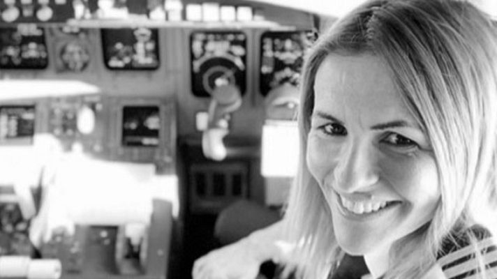 Comandante Lourdes Carmona, referente en aviación española - Marca España | Escuchar