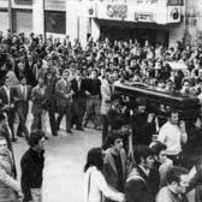 Tirando de archivo - 3 de marzo: Los \"Sucesos de Vitoria\" - Escuchar ahora