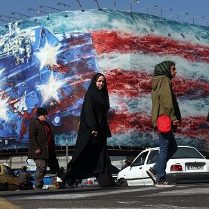 Crónica internacional - Crónica internacional -  Irán y EEUU se comprometen a seguir negociando la semana que viene - Escuchar ahora