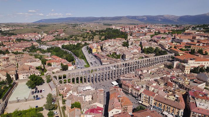Monumentos segovianos y sus leyendas populares - En clave Turismo | Escuchar