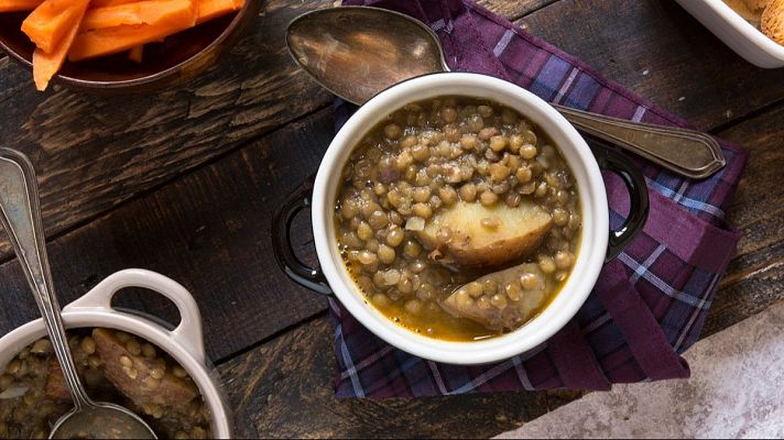 Legumbres, en guiso o en bombón, son alimento indispensable - En clave Turismo | Escuchar
