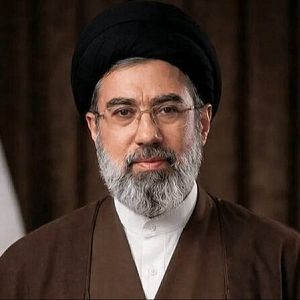 Cinco continentes - Cinco continentes - El nuevo líder supremo iraní llama a "vengar la sangre de los mártires" en su primer discurso - Escuchar ahora