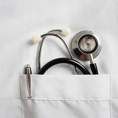 Médicos españoles en el exterior - Españoles en el exterior | Escuchar