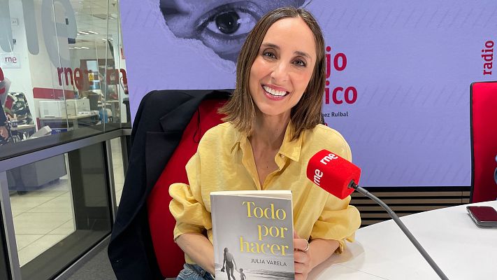 El ojo crítico - Julia Varela canaliza su duelo a través de 'Todo por hacer' - Escuchar ahora