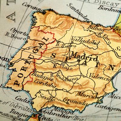 Moradia é desafio ibérico para consolidar Constituições - Emissão em Português | Escuchar