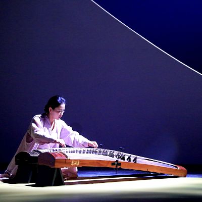 Cultura en las cuerdas: encuentro del guzheng y la guitarra - Emisión en chino | Escuchar