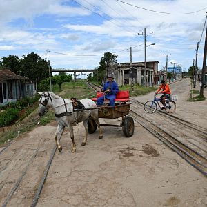 Hora América - Cuba, a la espera de la llegada de ayuda humanitaria - Hora América | Escuchar
