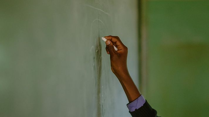 La creación de una escuela en Burundi Premio Fundación Mutua - África hoy | Escuchar