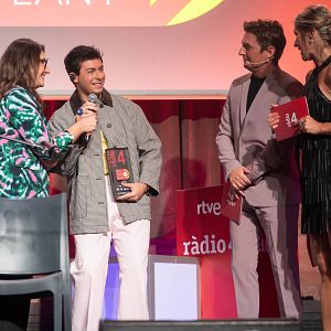 Catalunya Exprés Magazine - Catalunya Exprés - Gala d'entrega del Premi Disc Català de l'any 2025 - Catalunya Exprés Magazine | Escuchar