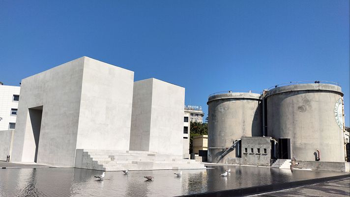 Centro de exposiciones en el muelle de La Coruña - En clave Turismo | Escuchar