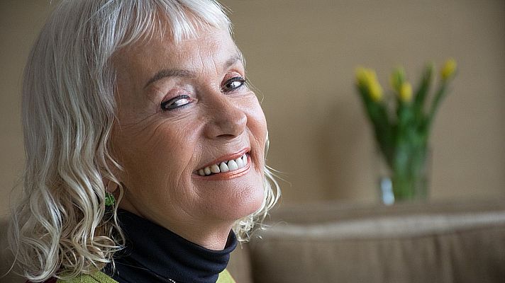 Monika Zgustova. República Checa - Desde esta orilla | Escuchar