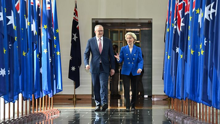 La UE cierra pactos comerciales por la incertidumbre global - 7 días | Escuchar