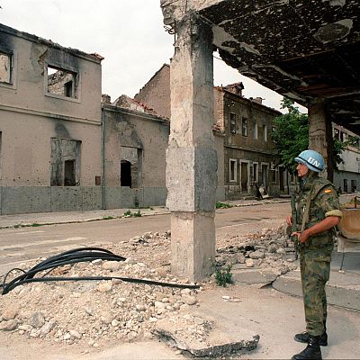 Los Balcanes 34 años después de la guerra de Bosnia - Europa abierta | Escuchar