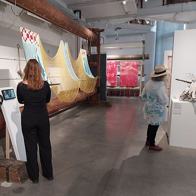 Bordados palestinos en la Real Fábrica de Tapices - Cultura con Ñ | Escuchar