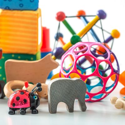 Fabricación de juguetes, un sector estratégico en España - Marca España | Escuchar
