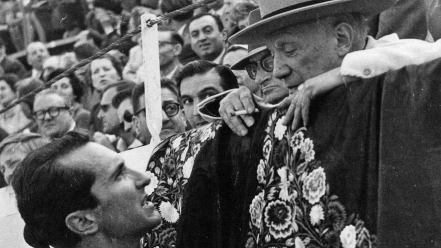 Luis del Olmo rescata una entrevista con Luis Miguel Dominguín de 1981