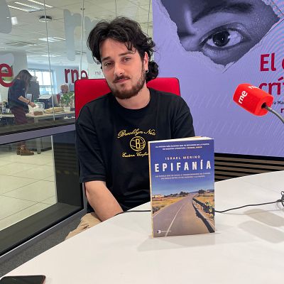 El ojo crítico - 'Epifanía', la novela sobra la culpa y la jerarquía en los pueblos, con Israel Merino - Escuchar ahora